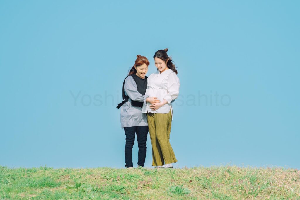 石川県金沢市でマタニティフォトを出張撮影しました！｜撮影写真（1枚目）