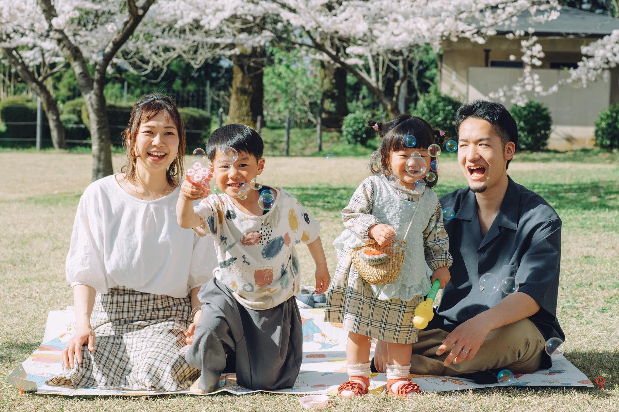 石川県金沢市でファミリーフォトを出張撮影しました！｜撮影写真（3枚目）