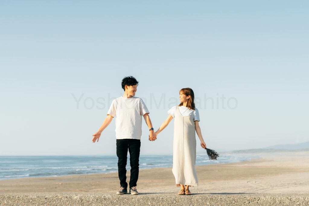石川県河北郡内灘町の海辺でマタニティフォトを出張撮影しました！｜撮影写真（6枚目）