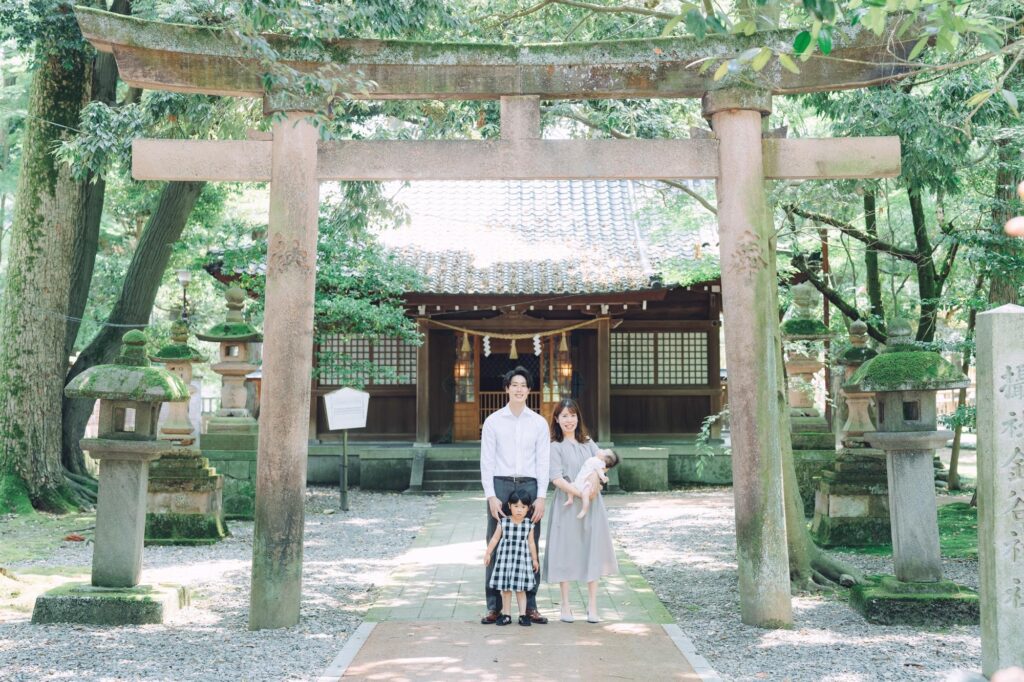 石川県金沢市の尾山神社でお宮参りの出張撮影をしました！｜撮影写真（5枚目）