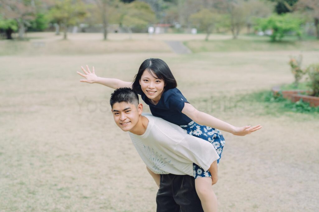 愛知県瀬戸市の定光寺公園でカップルフォトの出張撮影をしました｜撮影写真（8枚目）