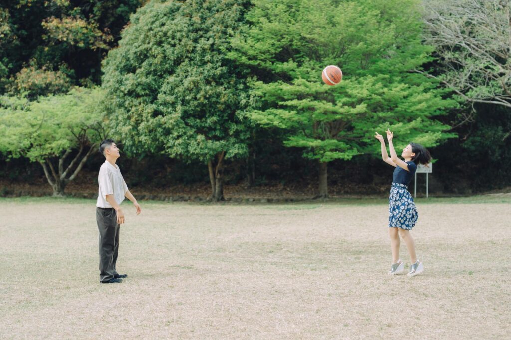 愛知県瀬戸市の定光寺公園でカップルフォトの出張撮影をしました｜撮影写真（12枚目）